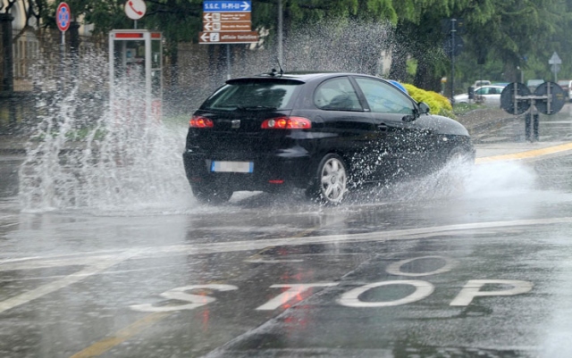 Maltempo, allerta rossa in Piemonte: corsi d'acqua superano livelli di guardia