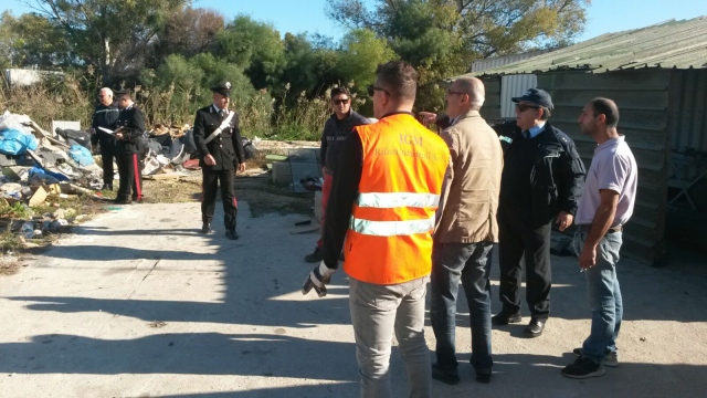 Siracusa, ripulite zone a rischio del capoluogo dimora di senzatetto ed extracomunitari