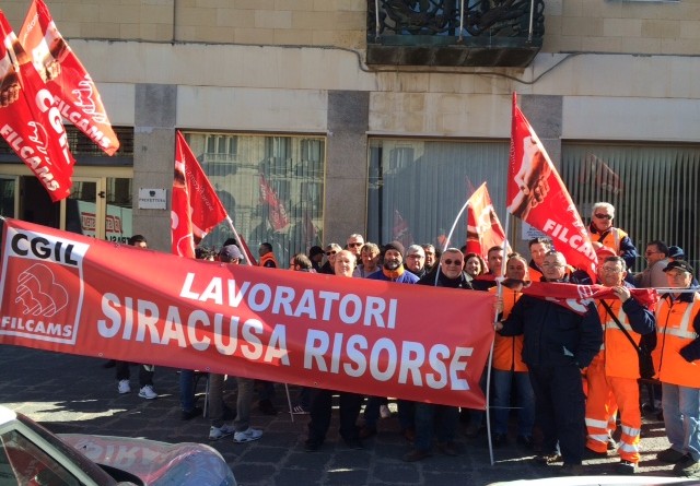 Siracusa, sciopero dei lavoratori del 'Libero Consorzio Comunale' e di 'Siracusa Risorse'