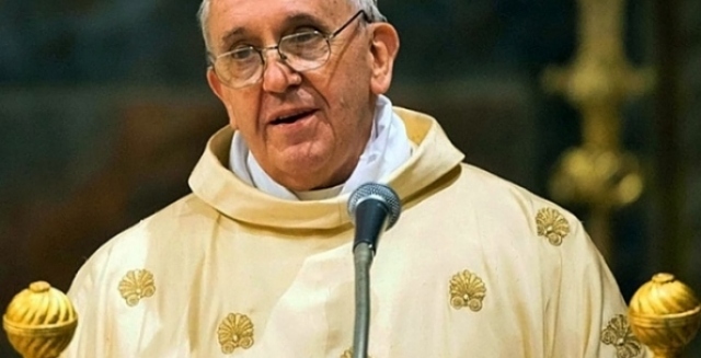 Il Papa ha chiuso la Porta Santa della Basilica San Pietro