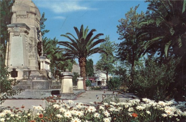 Canicattini Bagni, lunedì piante ornamentali saranno messe a dimora alla villa comunale