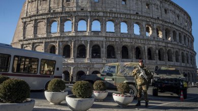 Misure di sicurezza rafforzate in tutto il mondo