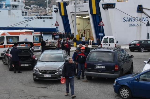 Messina, fuori pericolo il marittimo ferito sulla Sansovino