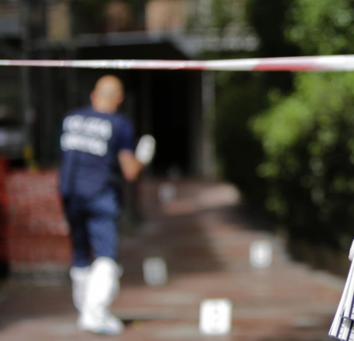 Omicidio questa mattina a Lentini, un uomo ucciso a colpi di pistola sotto gli occhi della moglie