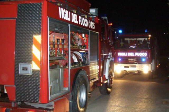 Avola, incendio d'auto doloso all'alba