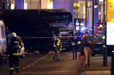 Berlino, si cerca giovane tunisino: documenti nel tir