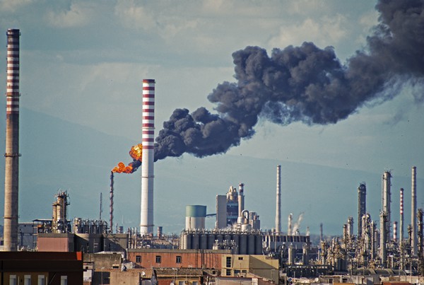 "Il futuro dell'area industriale di Priolo", il dibattito venerdì a Palazzo Vermexio