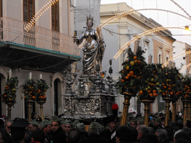 Confermata per domani la processione di Santa Lucia