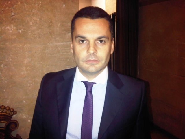 Siracusa, dipendenti asilo nido "Baby smile" senza stipendi