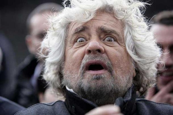 Svolta 'europeista' di Beppe Grillo, cos'è gruppo Alde