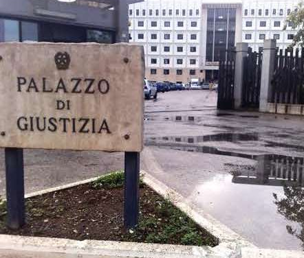 Siracusa, rinvio a giudizio per 3 dipendenti comunali