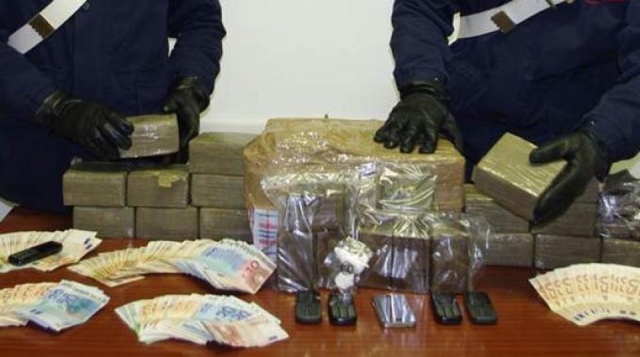 Siracusa, maxi controlli antidroga: tre arresti