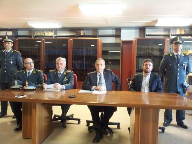 Augusta, corruzione in un appalto al Porto: un arresto