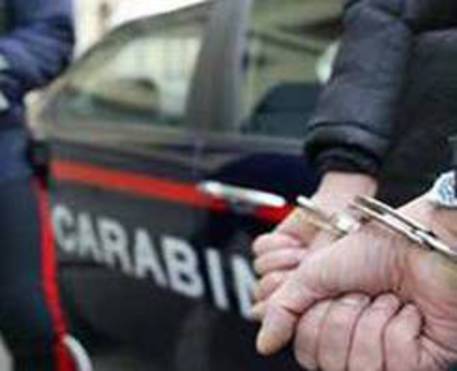 Giarre, traffico di droga: 9 arresti