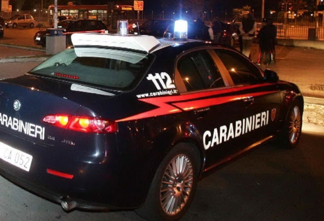 Noto, aggredito un anziano per rubare pensione: 2 denunce