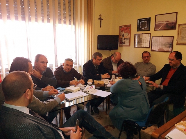 Uila: "La Regione vuole retrocedere le paghe dei forestali al 2011, si fermi"