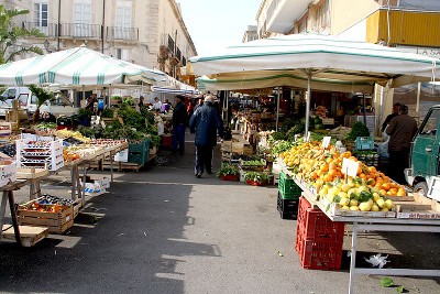 I mercati principali di Siracusa "terra di nessuno"