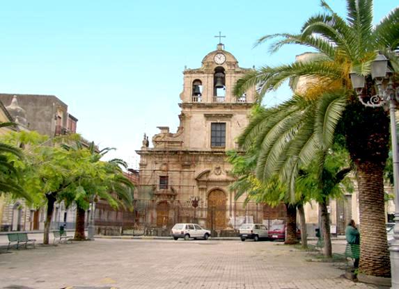 I parroci del vicariato di Lentini: "Tutti dobbiamo fare il bene comune"