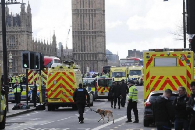 L'Isis rivendica l'attentato a Londra: 5 morti e una 40ina di feriti