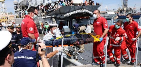 Augusta, rientra illegalmente in Italia con uno sbarco: arrestato