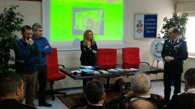 Siracusa, presentata ai Carabinieri la nuova banconota da 50 euro