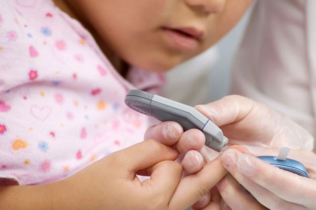 A Siracusa nessun pediatra diabetologo, mamme in rivolta