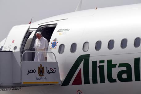 Papa Francesco al Cairo "pellegrino di pace"