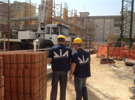 Siracusa, ispezione della Dia nel cantiere della scuola di via Calatabiano