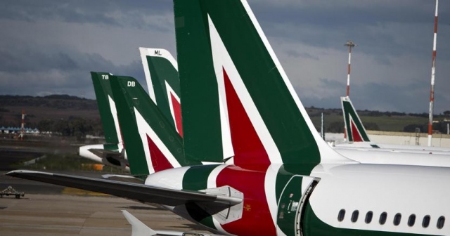 Alitalia, i lavoratori bocciano il piano con il 67% di "no"