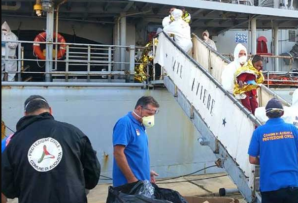 Augusta, delegazione del Parlamento europeo in visita al Porto