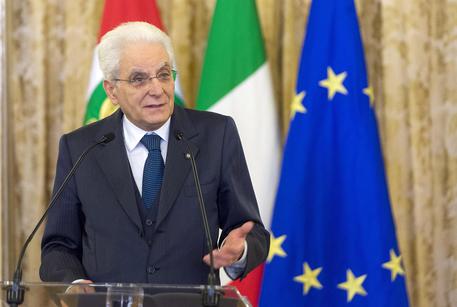 Mattarella dà il via libera alla manovra