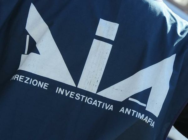 Trapani, confiscati i beni al cugino del boss Matteo Messina Denaro