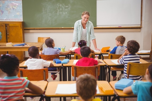 Siracusa, Gender tra i banchi: Sorbello risponde con Famiglie nelle scuole