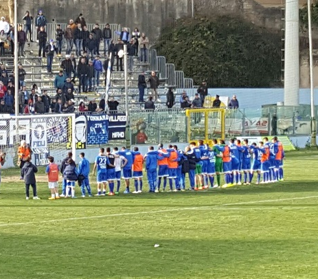 Un Siracusa con il coltello tra i denti a Cosenza