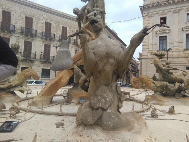 Siracusa, via ai lavori di restauro della Fontana di Diana