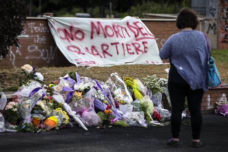 Roma, 2 indagati per morte sorelle rom nel rogo del camper