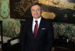 Siracusa, assessore Piccione: "Accuse dei sindacati false"