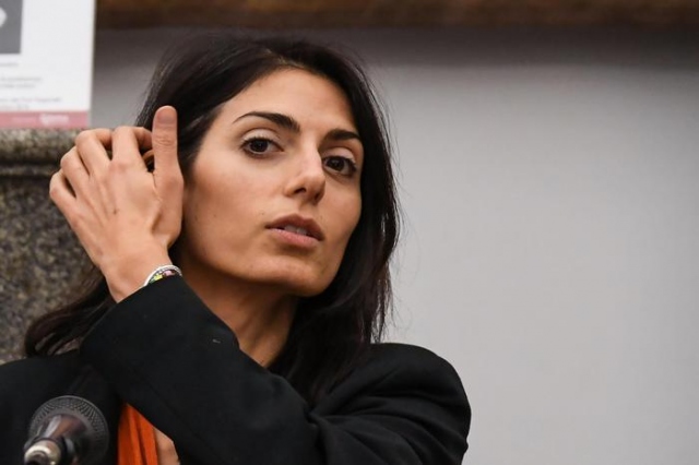 Virginia Raggi: 'No a dimissioni per eventuale rinvio a giudizio'