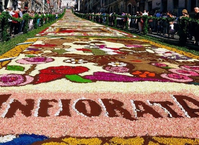 Noto, i maestri dell'Infiorata a Cervaro per colorare il borgo