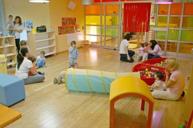 Siracusa, Sorbello e Vinci: "asili nido chiusi a luglio"