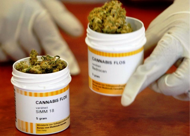 Siracusa, vendita farmaci galenici a base di cannabis: cambia il prezzo e sale il rischio ritiro