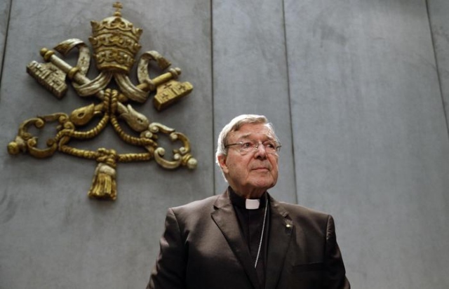 Bufera in Vaticano, incriminato il cardinale Pell per pedofilia