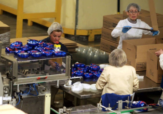 Istat, produzione industriale: ad aprile cala dello 0,4% su mese