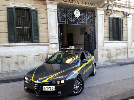 Siracusa, arrestato comandante del Nucleo Polizia Tributaria della Guardia di Finanza