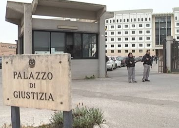 Siracusa, guardie di vigilanza del tribunale: un mese di proroga