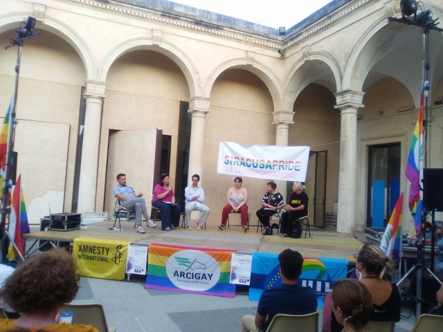 Siracusa, parte alla grande il Gay Pride: ieri prima tavola rotonda