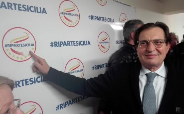 Crocetta: "Io sono candidato, ora le primarie"