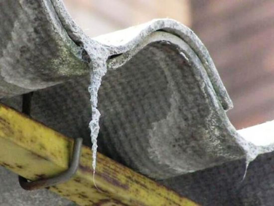 Siracusa, morto di amianto, la figlia un anno dopo: "Giustizia"