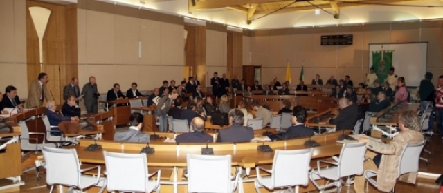 Siracusa, consiglio comunale: reintegrato Bonafede