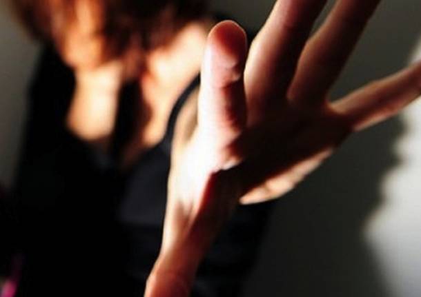 Avola, aggredisce la moglie: arrestato senegalese